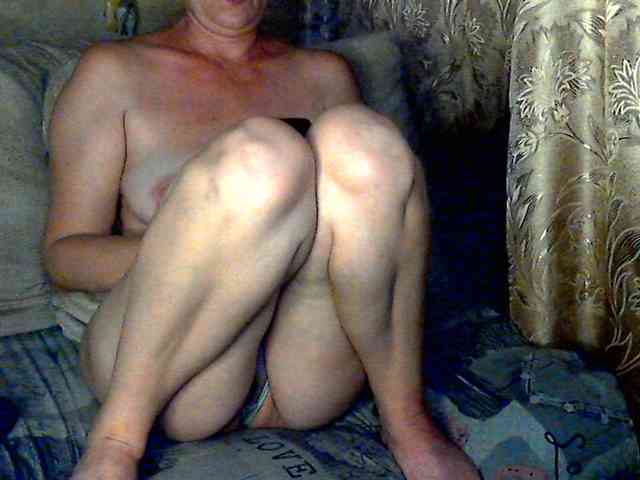 CuteGloria webcam