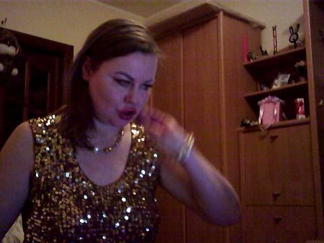 SexyMiss's BongaCams show and profile