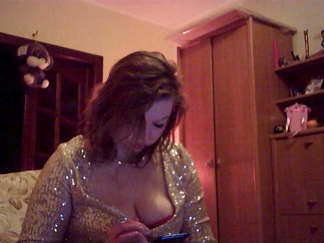 SexyMiss's BongaCams show and profile