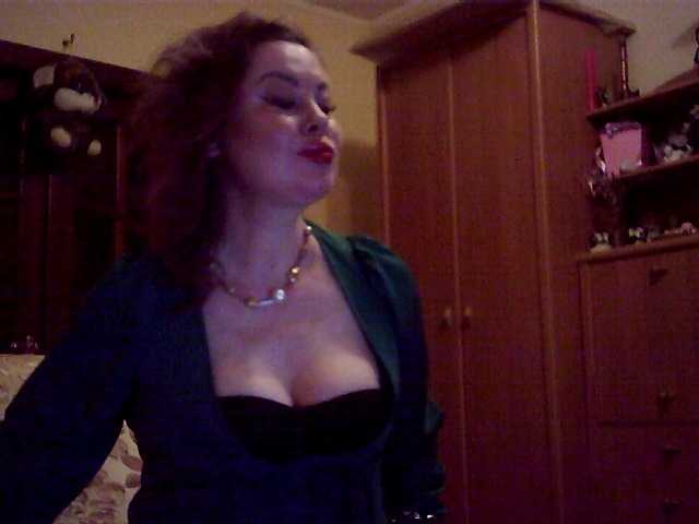 SexyMiss's BongaCams show and profile