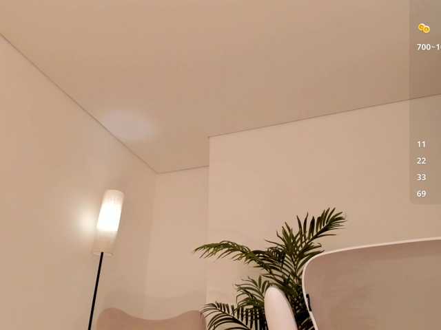 KendallRise's BongaCams show and profile