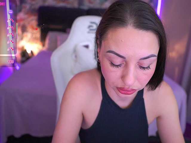 Magneticcc's BongaCams show and profile