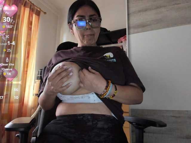 Silver-love's BongaCams show and profile