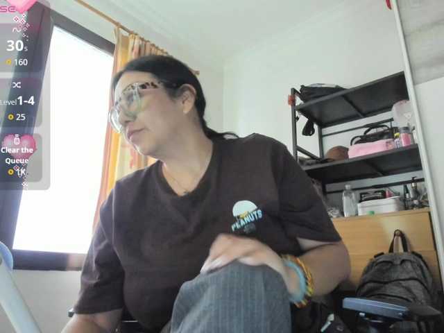 Silver-love's BongaCams show and profile