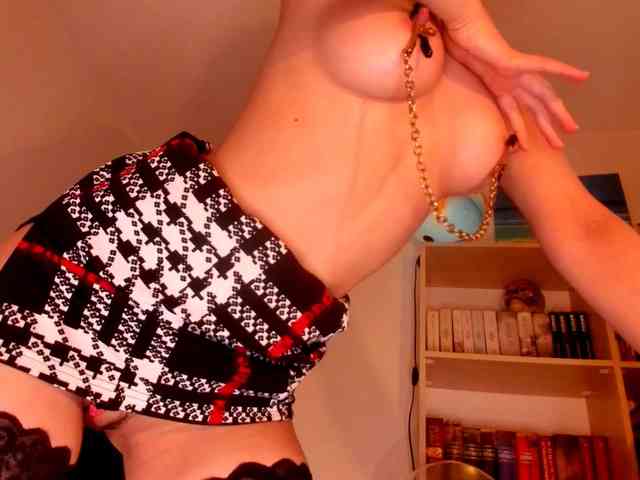 Agatha137 webcam