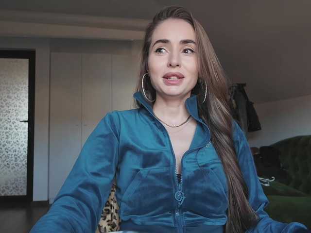 kristeen15's BongaCams show and profile