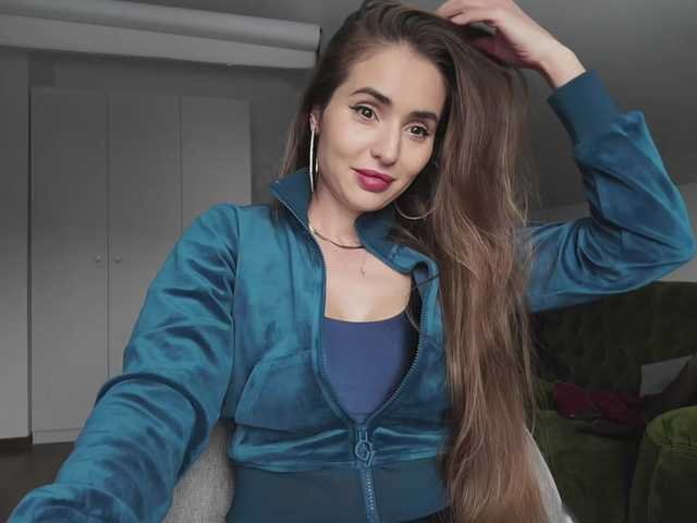 kristeen15's BongaCams show and profile