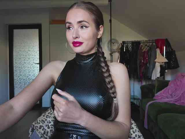 kristeen15 webcam
