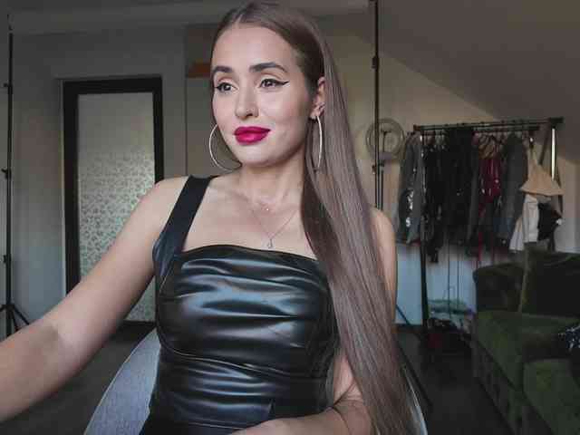 kristeen15 webcam