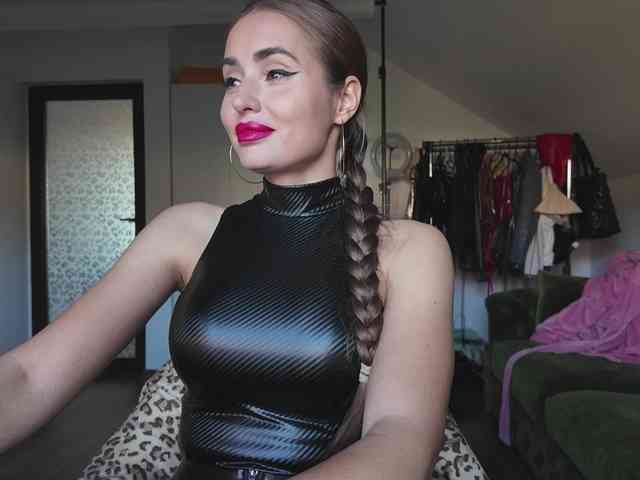kristeen15 webcam