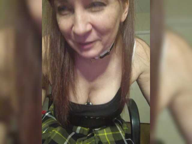 Twin-kle's BongaCams show and profile