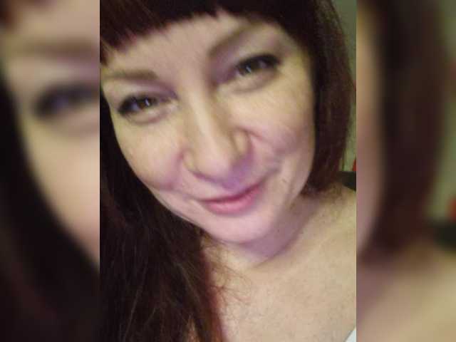 Twin-kle — @remain before the show!!!Show..! striptease... topless. )..Games with booty -full private) ;) Be cheeky ;)Favorite vibration 11-22-23-25 (random)-41-101