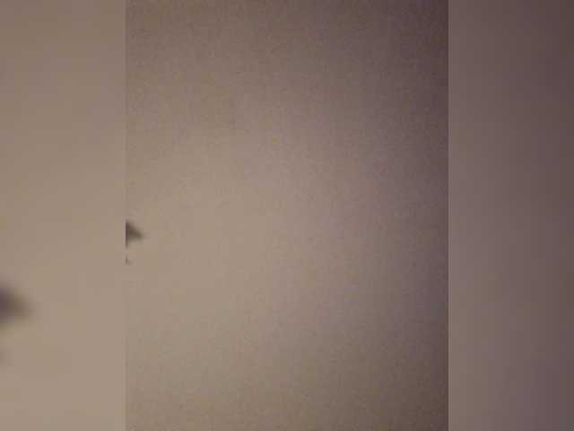 Flirt-Red's BongaCams show and profile