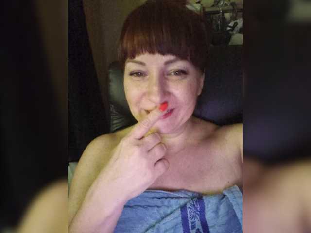 Twin-kle's BongaCams show and profile