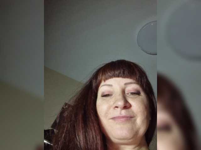 Twin-kle's BongaCams show and profile