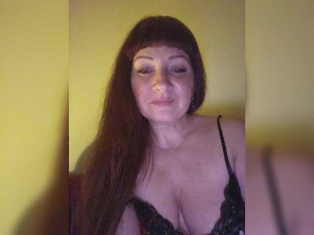 Flirt-Red's BongaCams show and profile