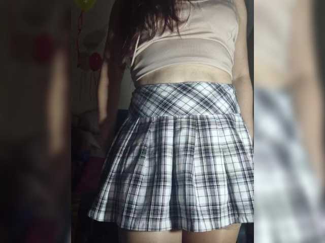 Twin-kle free chat on liveonude