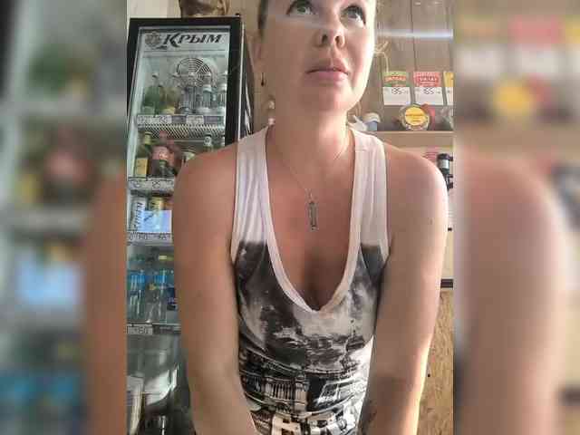 beWITCHed2206 webcam