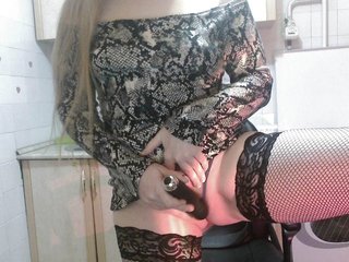 L-e-l-i-k Porn Show