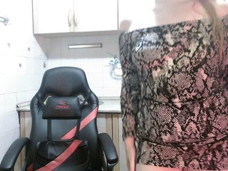L-e-l-i-k Porn Show