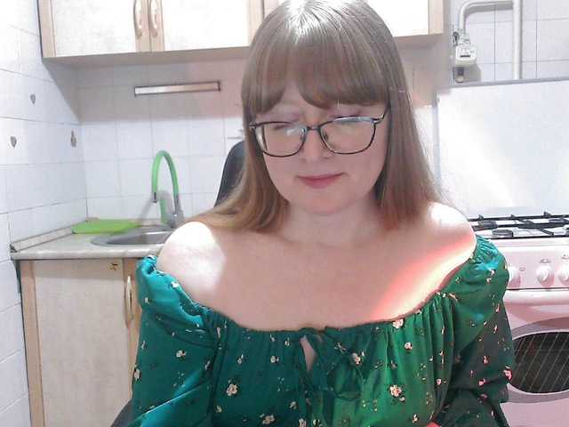 Sweety-Katie's BongaCams show and profile