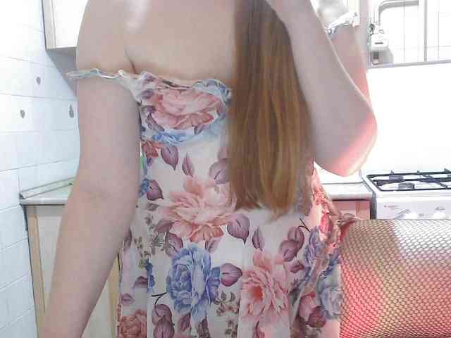 L-e-l-i-k webcam