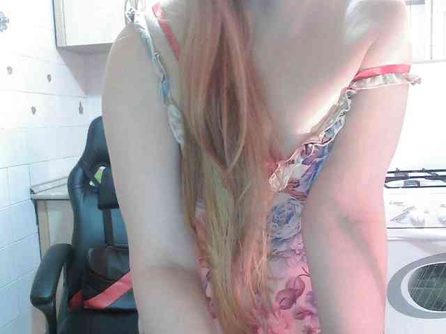 L-e-l-i-k webcam