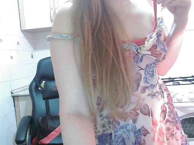 L-e-l-i-k webcam