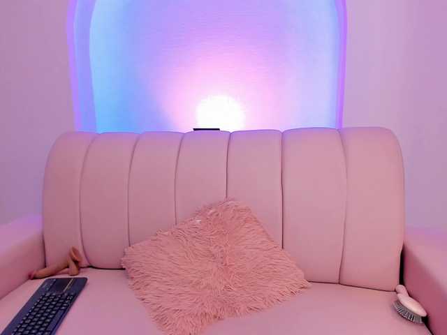 milaowens's BongaCams show and profile