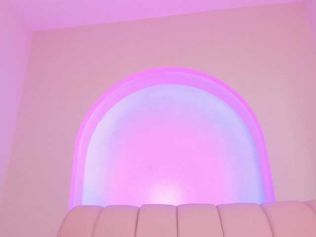 milaowens's BongaCams show and profile