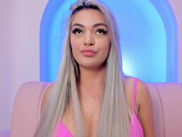 milaowens's BongaCams show and profile