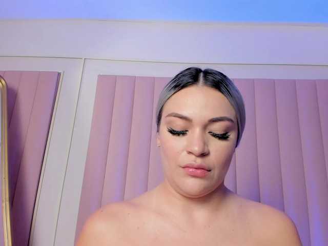 milaowens from BongaCams is Freechat