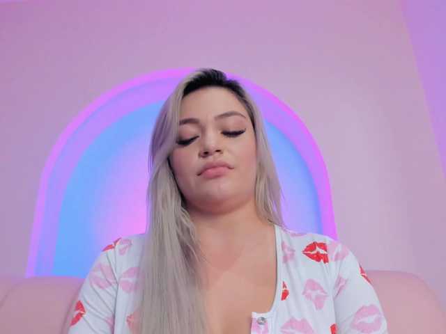 milaowens's BongaCams show and profile