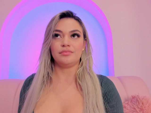 milaowens's BongaCams show and profile