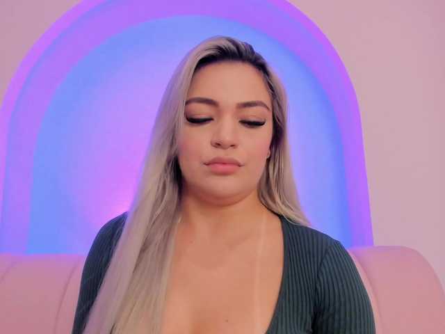 milaowens's BongaCams show and profile