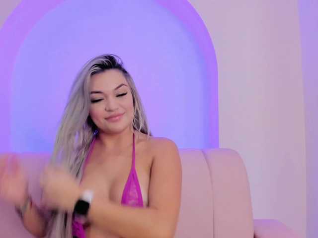 milaowens's BongaCams show and profile