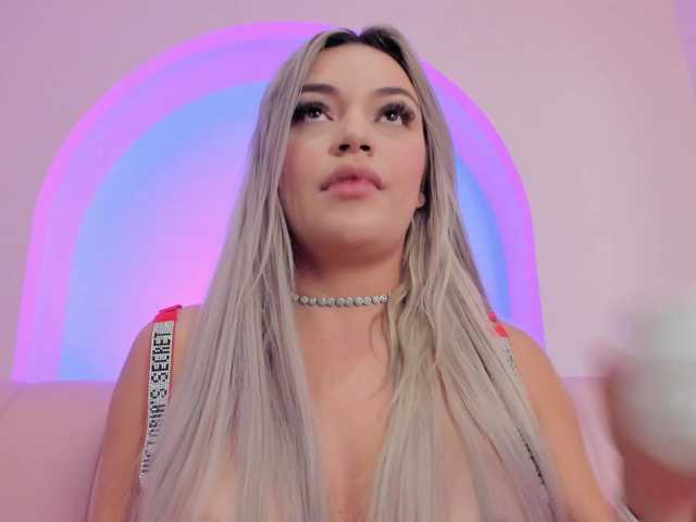 milaowens from BongaCams is Freechat