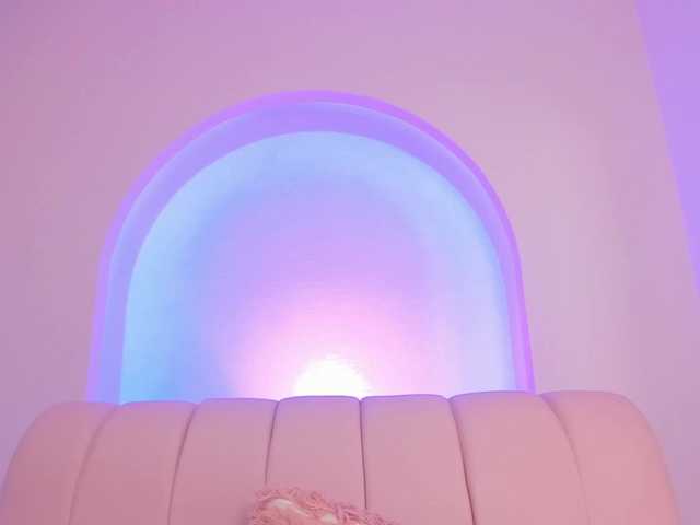 milaowens's BongaCams show and profile