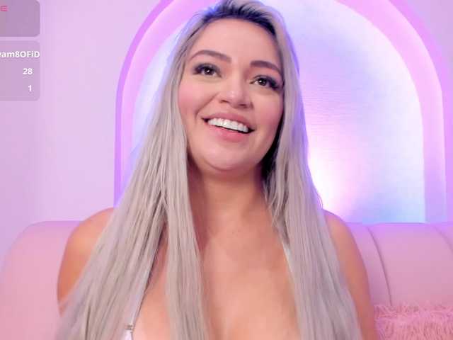 milaowens from BongaCams is Freechat