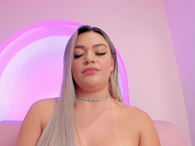 milaowens's BongaCams show and profile