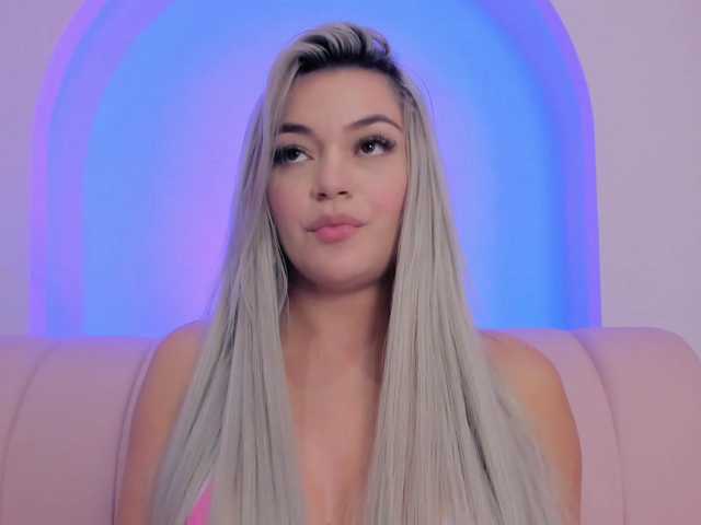 milaowens from BongaCams is Freechat