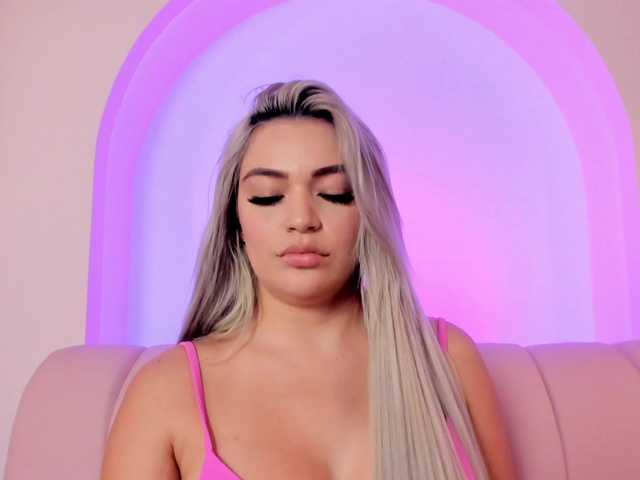 milaowens's BongaCams show and profile