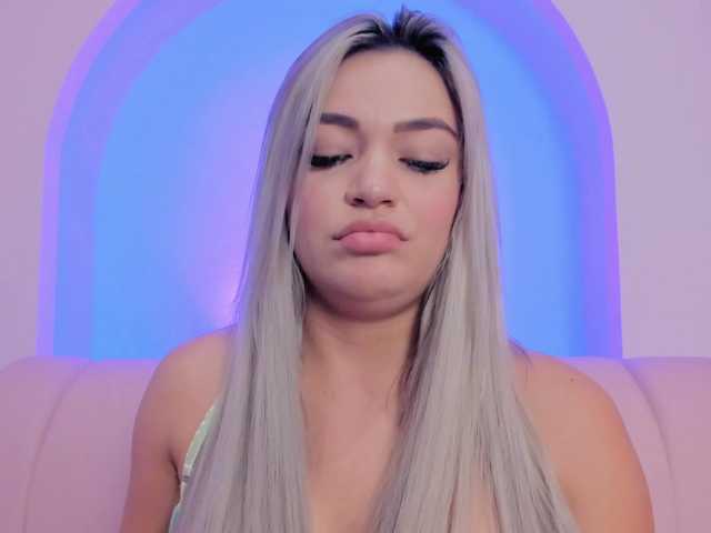 milaowens's BongaCams show and profile