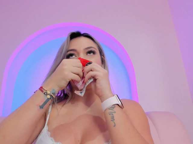 milaowens's BongaCams show and profile