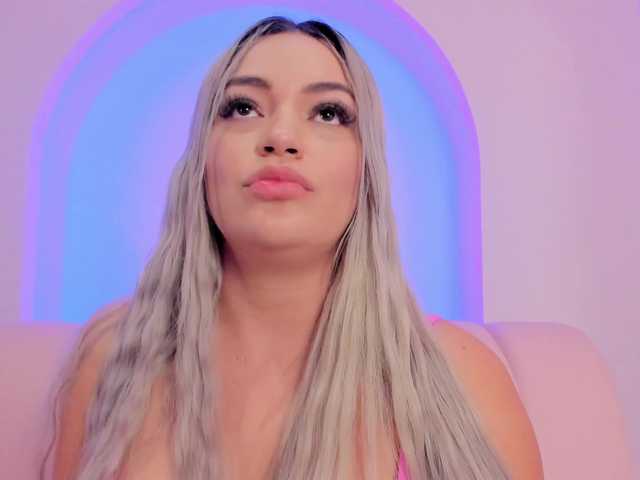 milaowens's BongaCams show and profile