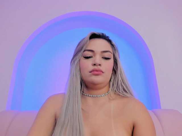 milaowens's BongaCams show and profile