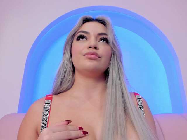 milaowens's BongaCams show and profile