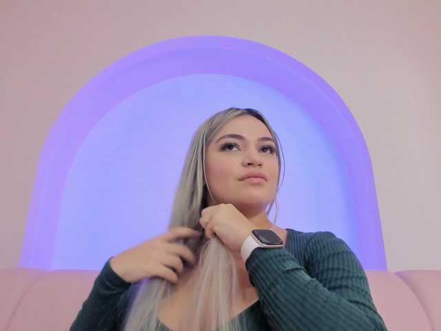 milaowens's BongaCams show and profile