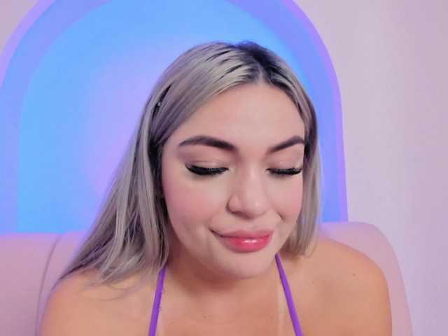 milaowens from BongaCams is Freechat