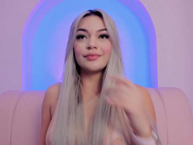 milaowens's BongaCams show and profile